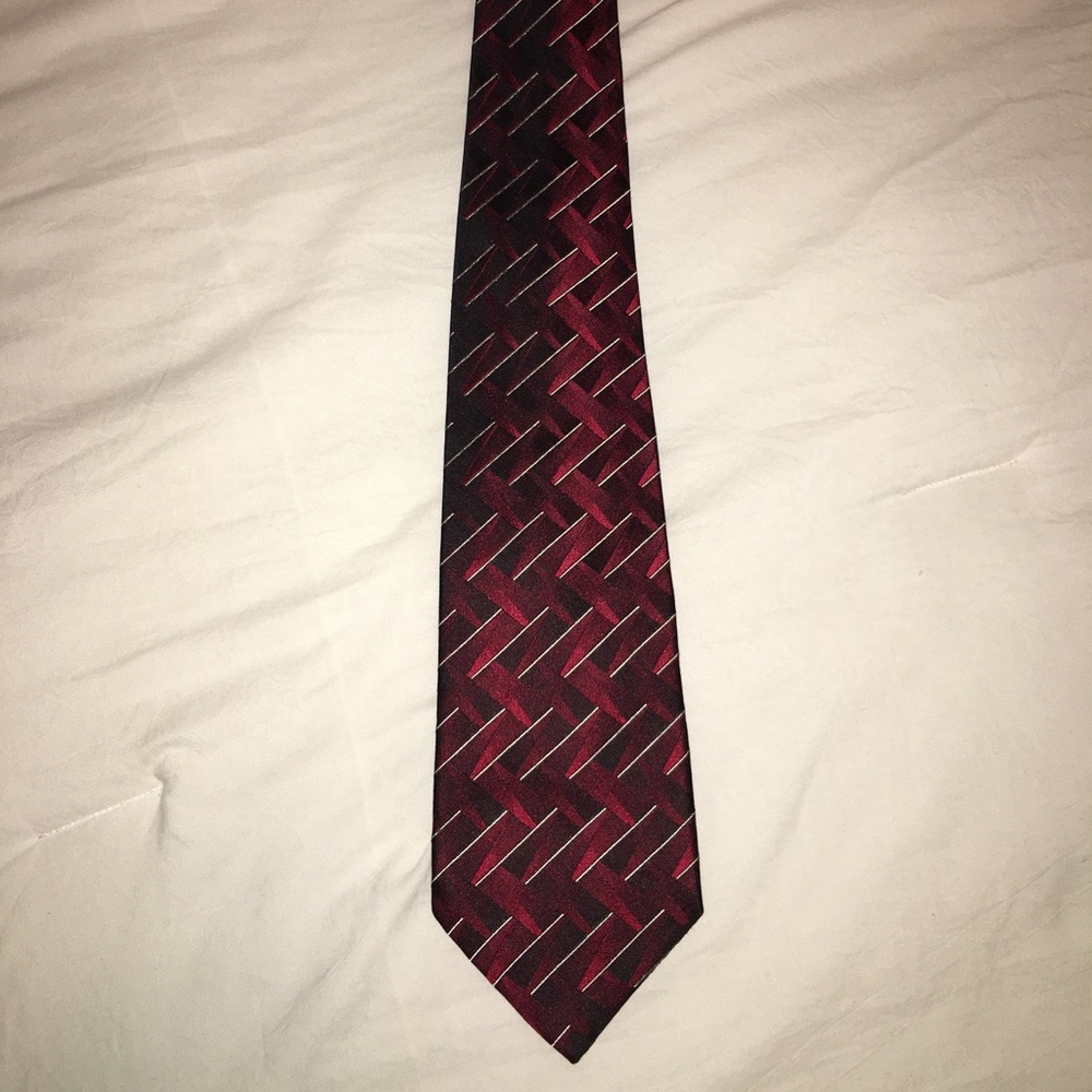 Pierre Cardin Mens Tie Red Black White Criss Cross